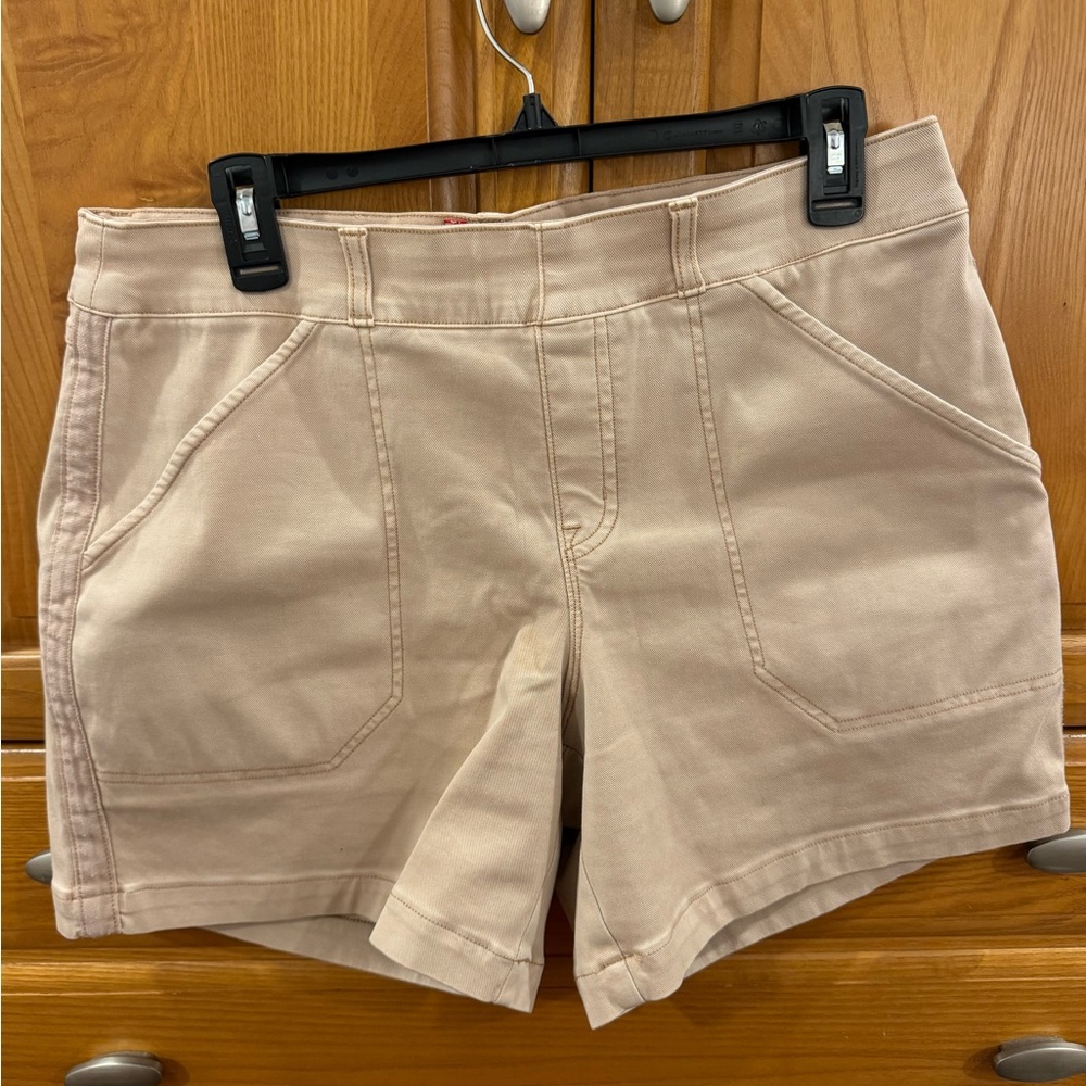 Spanx blush shorts